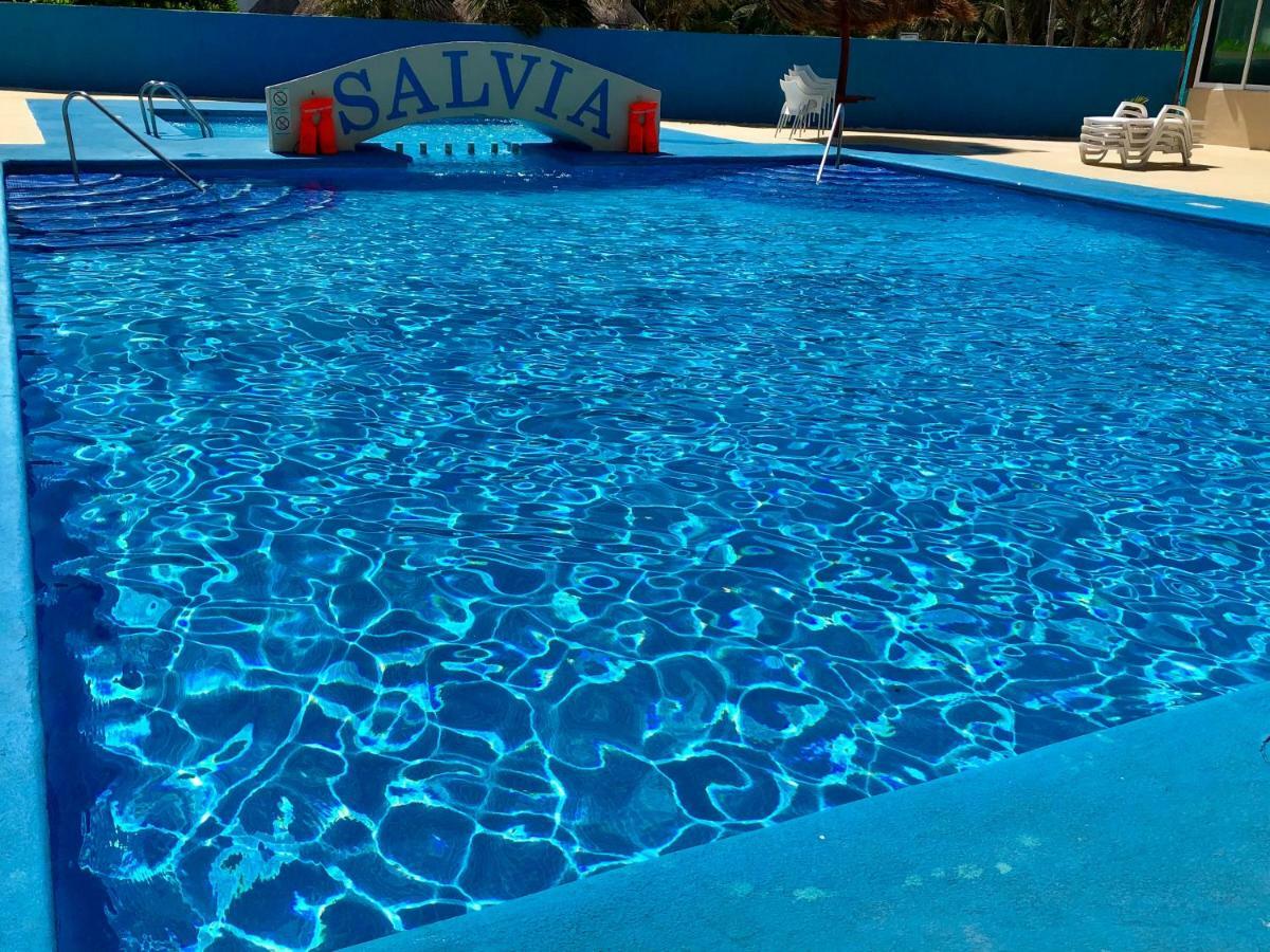 Salvia - Beachfront Studio Канкун Екстериор снимка